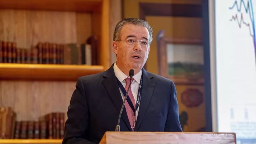 Política monetaria será prudente ante COVID-19: Banxico