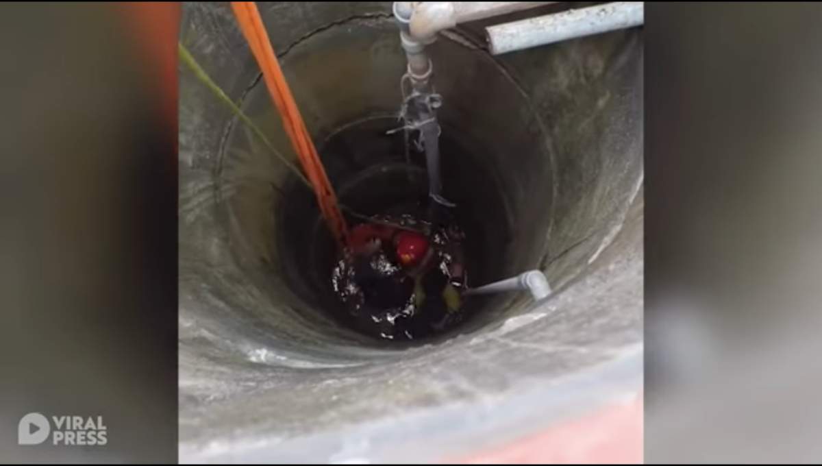 Todo por una selfie; padre y sus hijos caen a pozo por intentar tomarse foto