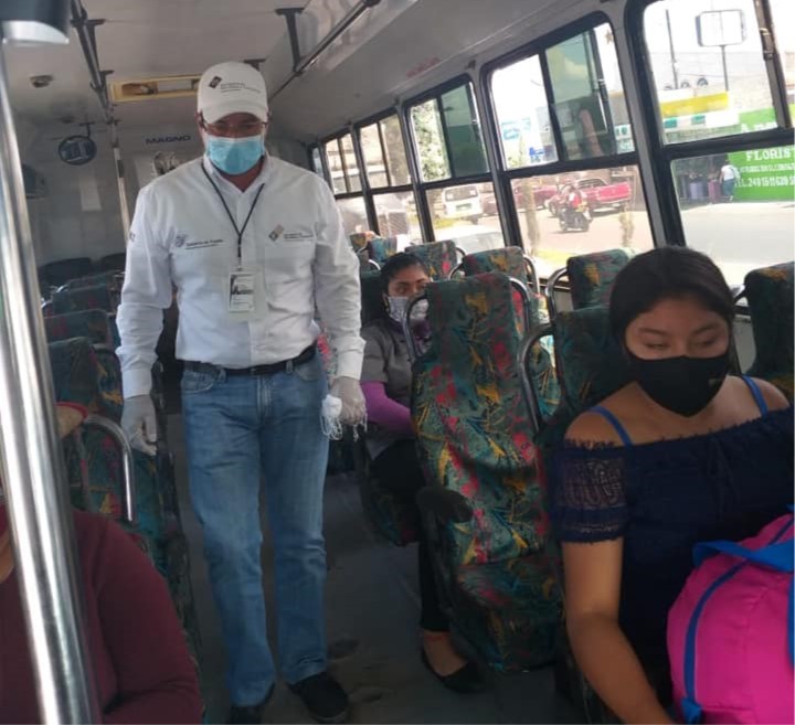 Foto: Cortesía Refuerza SMT operativos de sana distancia en el transporte público de Tecamachalco