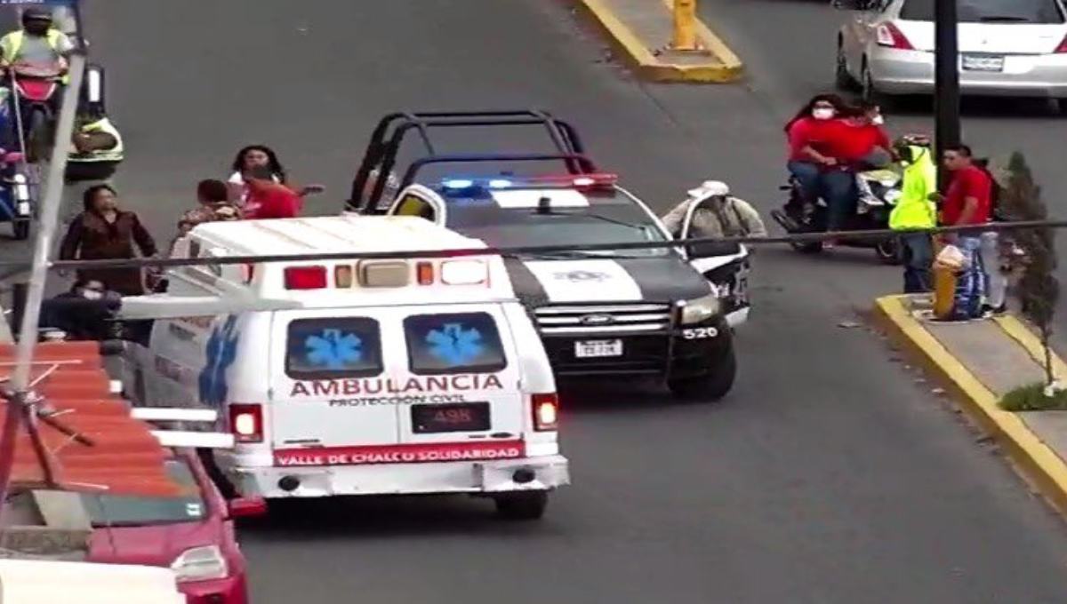 Hombre atropella a mujer y 2 niños, se da a la fuga pero es detenido (Video)