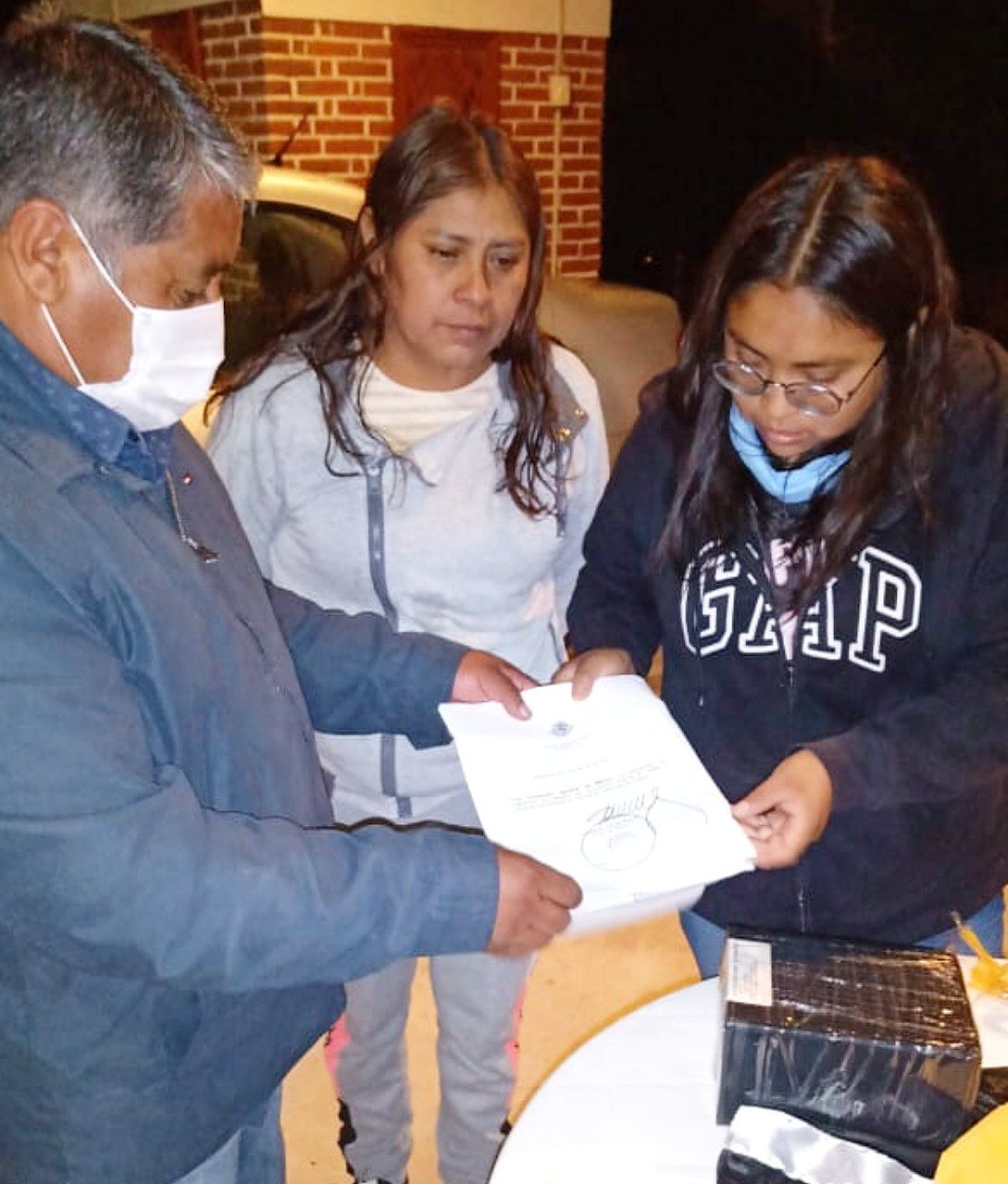 Foto: Cortesía Entrega gobierno de San Pedro Cholula cenizas de paisanos repatriados
