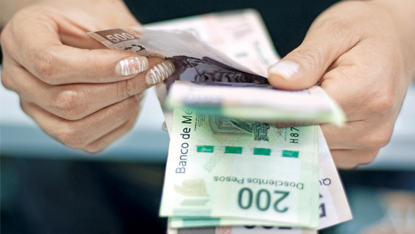 Foto: Cortesía Gobierno 'pasa charola' voluntaria a funcionarios públicos para que aporten parte de su sueldo