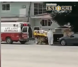 Foto: Cortesía Trasladan a familia de Amozoc al hospital por supuestos síntomas de Covid