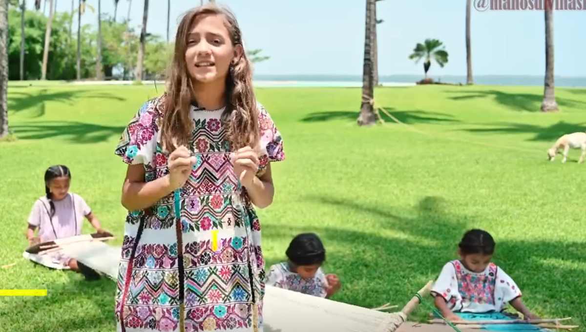 Foto: Cortesía Sobrina de Palazuelos causa polémica por usar niñas artesanas como accesorios para su video