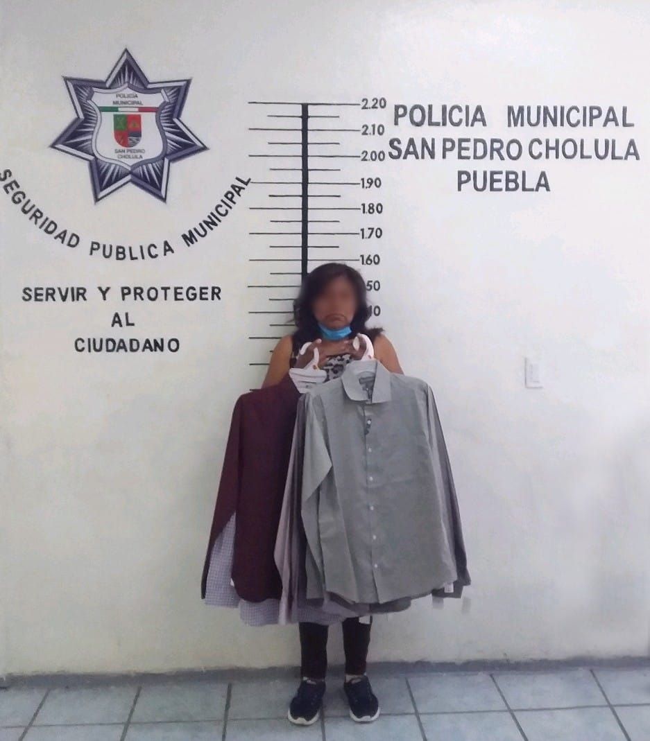 Foto: Cortesía Detiene policía de San Pedro Cholula a mujer señalada por robo de mercancía