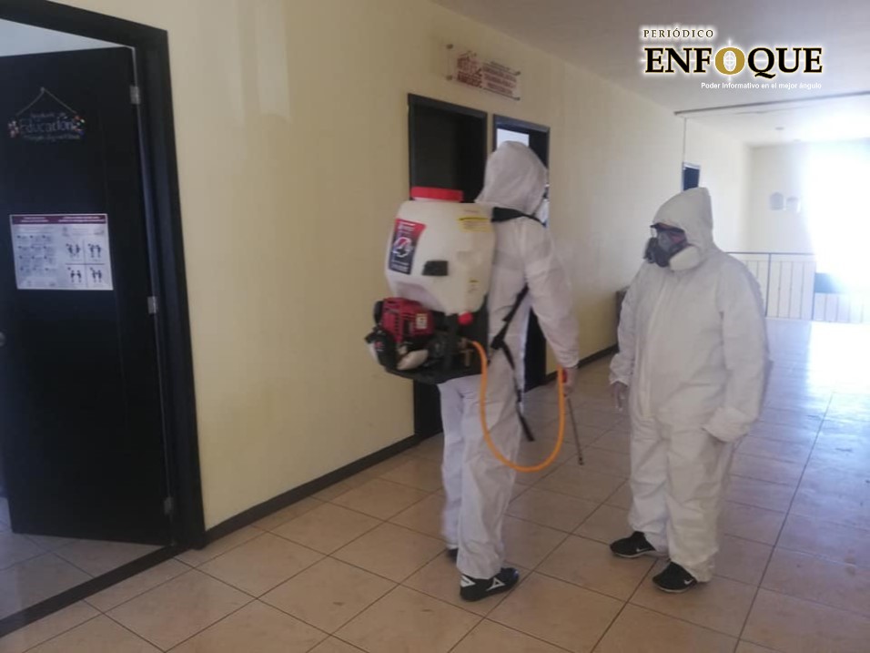 Foto: Marisol Oropeza Por aumento de casos intensifican trabajos de sanitización en Amozoc; se registran 53 contagios y 8 defunciones por Covid-19