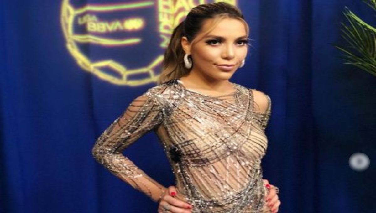 Foto: Cortesía Frida Sofía presume su figura con ajustado vestido transparente