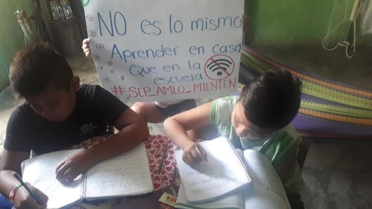 Foto: Cortesía 55.7 por ciento de niños quedó fuera de educación a distancia debido a carencias económicas: FNERRR