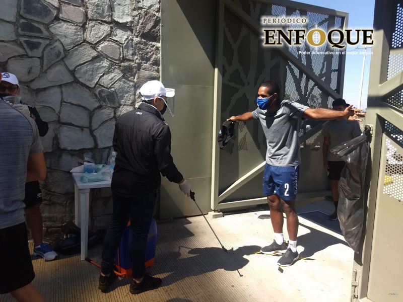 Foto: Cortesía "La rodilla ya está súper bien", Brayan Angulo listo para volver a jugar con el Puebla