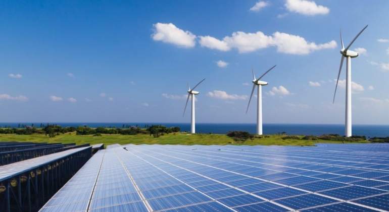 Cofece interpone una controversia constitucional contra política de Sener que limita a renovables