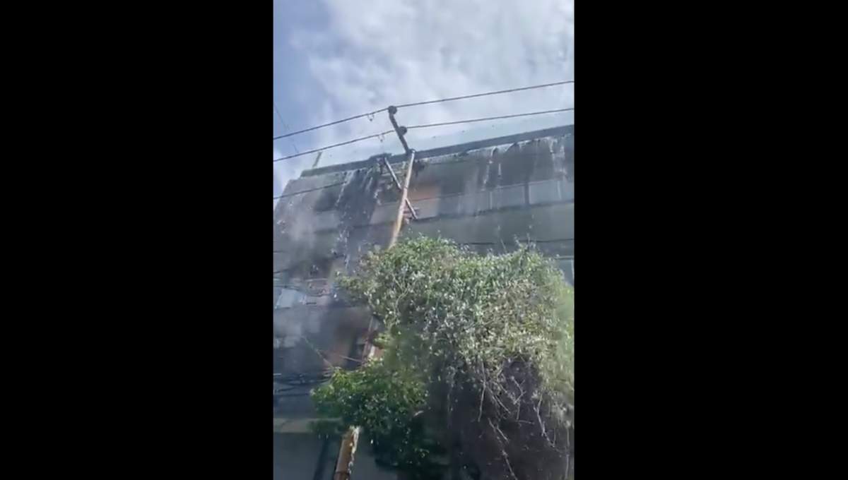 Foto: Cortesía ¡De terror! Captan momento en que se desborda alberca en terraza de la Roma (Video)