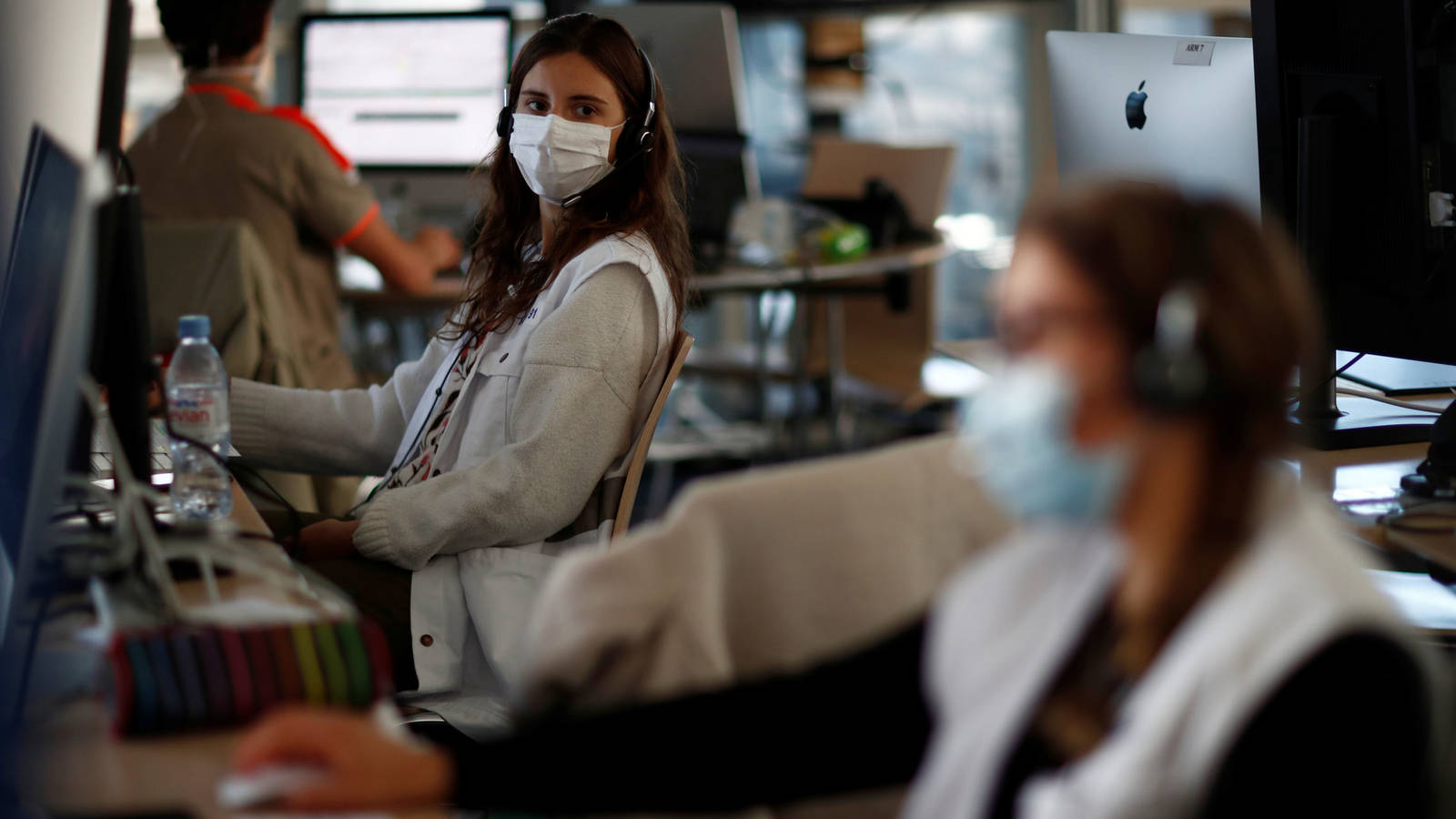 No te acerques tanto a mí: ¿a qué se enfrentan las oficinas ante el COVID-19?