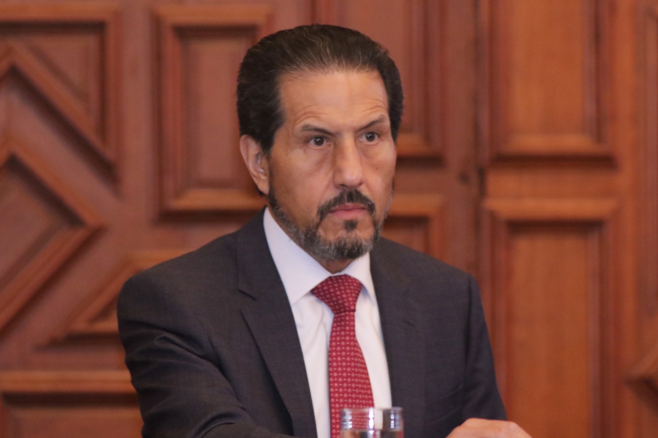 Foto: Cortesía Alfonso Esparza invita a participar en becas por contingencia del Covid-19