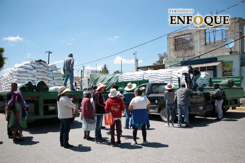 Desarrollo Rural entrega 750 paquetes tecnológicos para la región de Tecamachalco