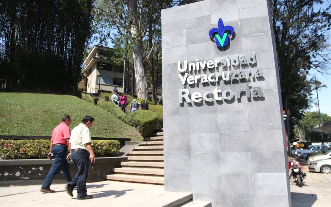 Foto: Cortesía Universidad Veracruzana suspende curso de maestro señalado por acoso sexual y abuso de autoridad