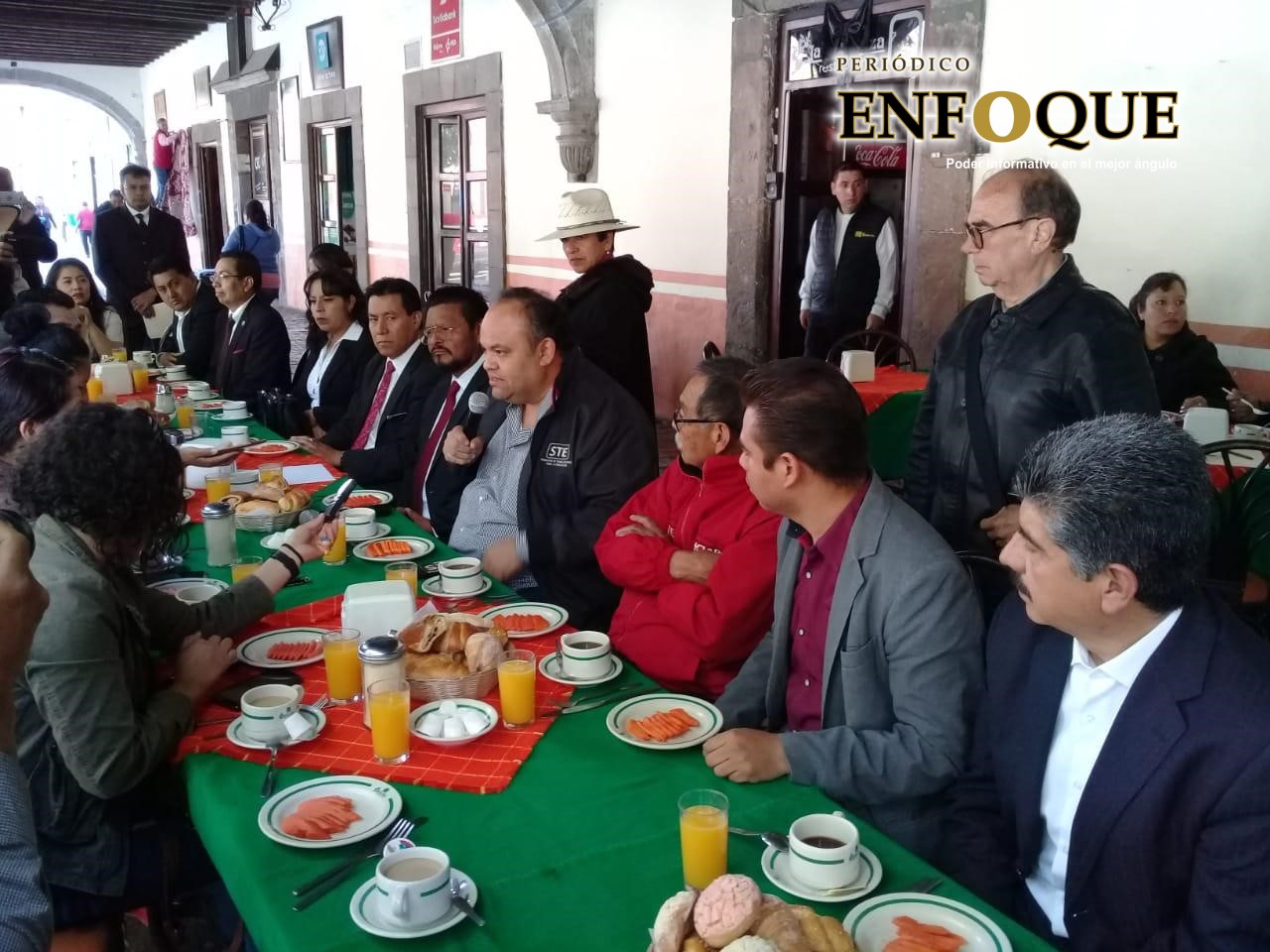 Foto: Rommel Pichardo STE levanta la mano como opción ante problemáticas para la renovación de su dirigencia