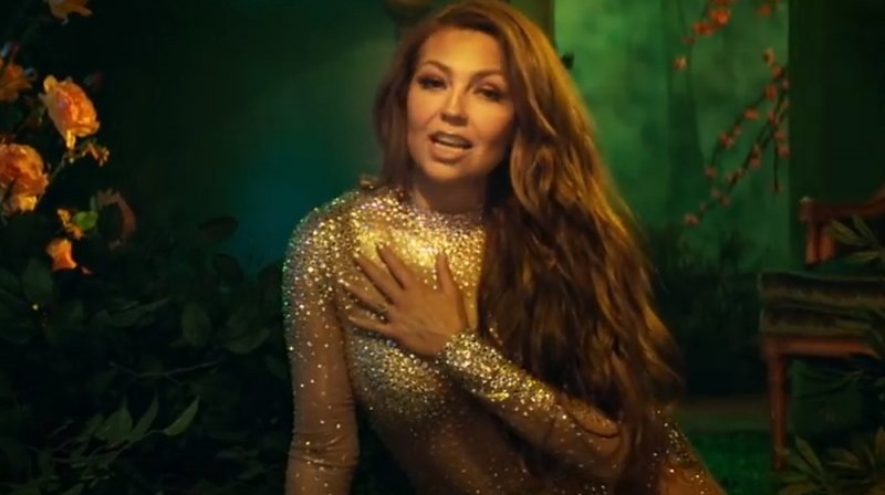 Foto: Cortesía Vestido delata a Thalia ¿No traía ropa interior?