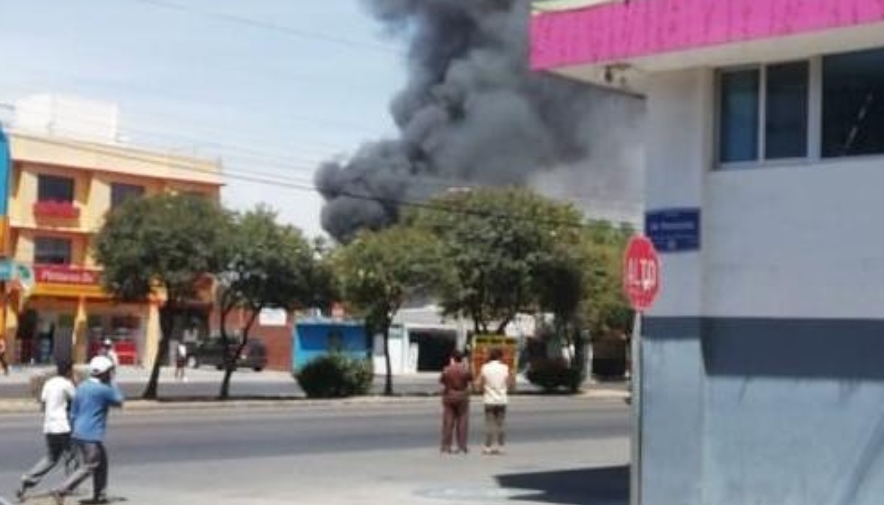 Foto: Cortesía Saldo blanco en incendio de la colonia Nueva Aurora, Puebla (Fotos)