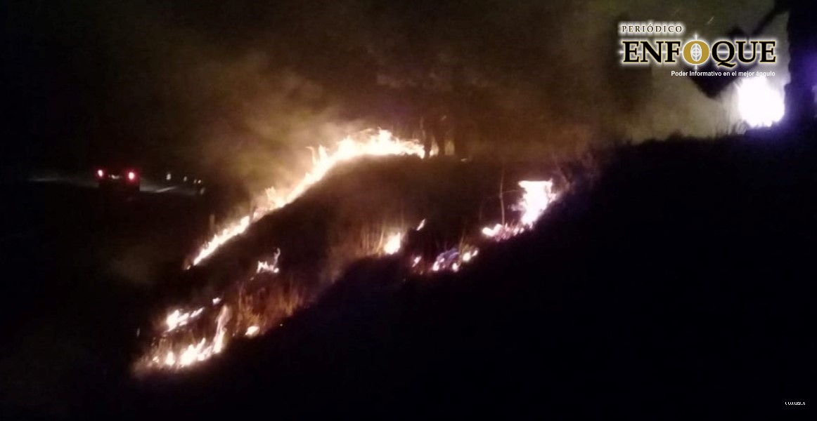 Foto: Cortesía Sofocan incendio forestal en Acajete; se afectan 10 hectáreas
