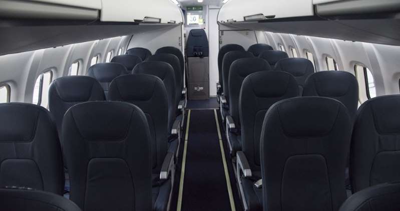 Acusan que vuelo desde México lleva personas con COVID-19