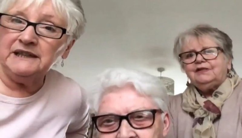 Foto: Cortesía Abuelitas se mudan juntas para pasar la cuarentena juntas