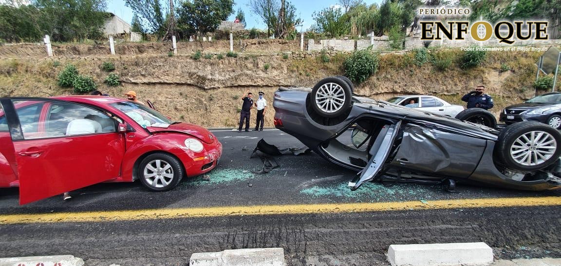 Foto: Rommel Pichardo Sábado accidentado en diferentes puntos de Tlaxcala
