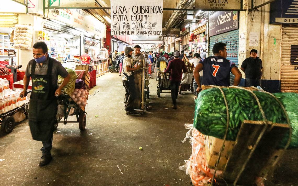 Foto: Cortesía Muertes y contagios tiran 75% ventas en la Central de Abasto, señalan bodegueros