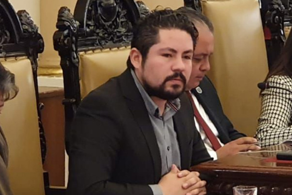 Irresponsable la propuesta de Barbosa para cerrar mercados: Iván Camacho