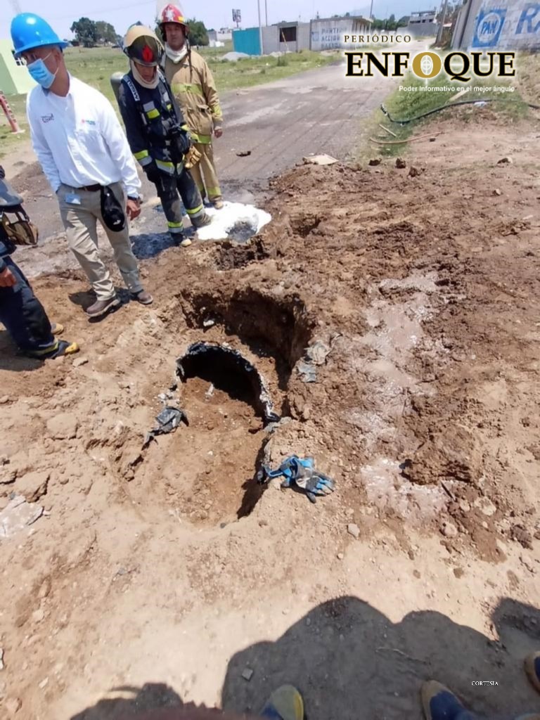 Foto: Cortesía Controlan fuga de gas Lp en Amozoc; más de 10 horas de trabajo