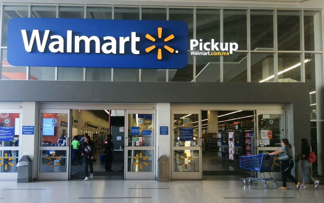 Foto: Cortesía López Obrador celebra acuerdo de Walmart para pagar más de 8 mil mdp al SAT