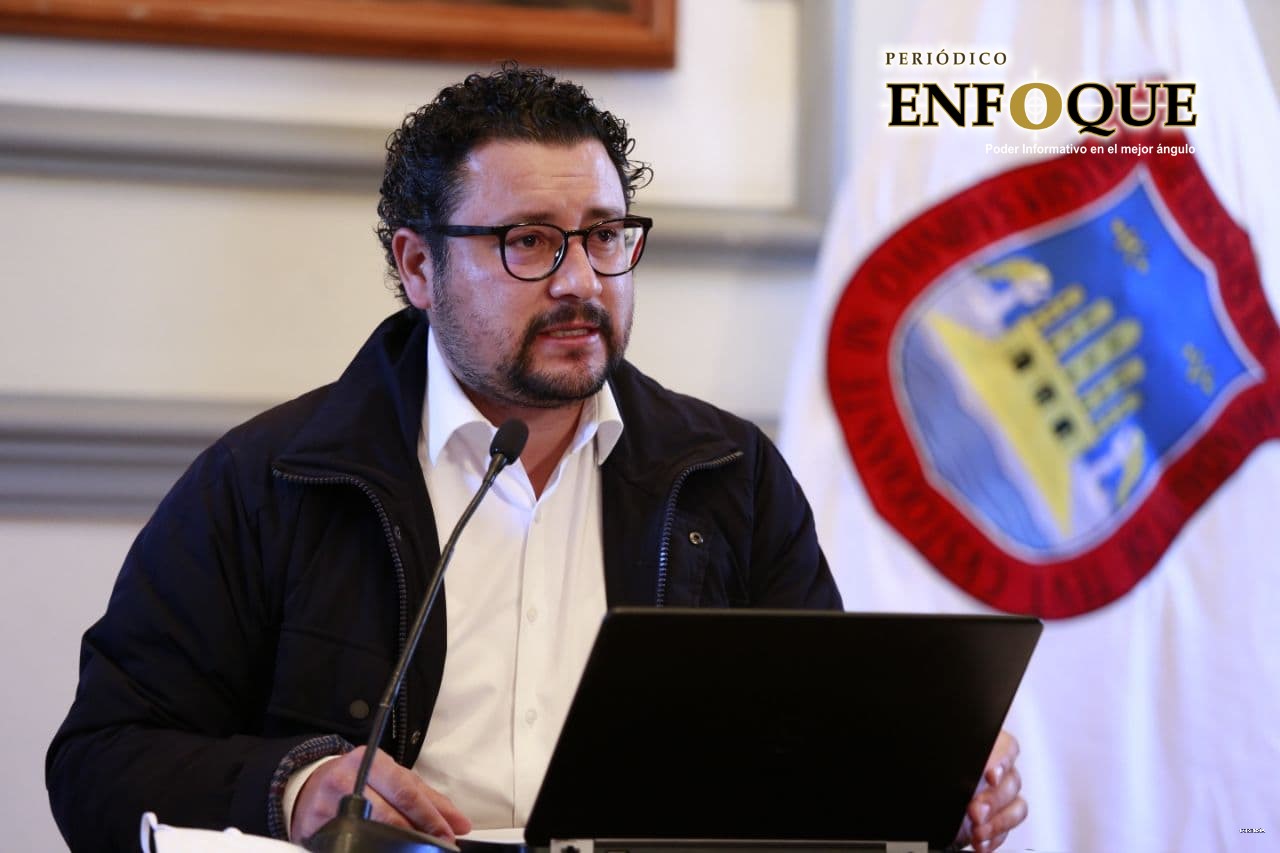 Foto: Cortesía En tres semanas se atendieron más de 27 mil metros cuadrados de baches: Israel Román