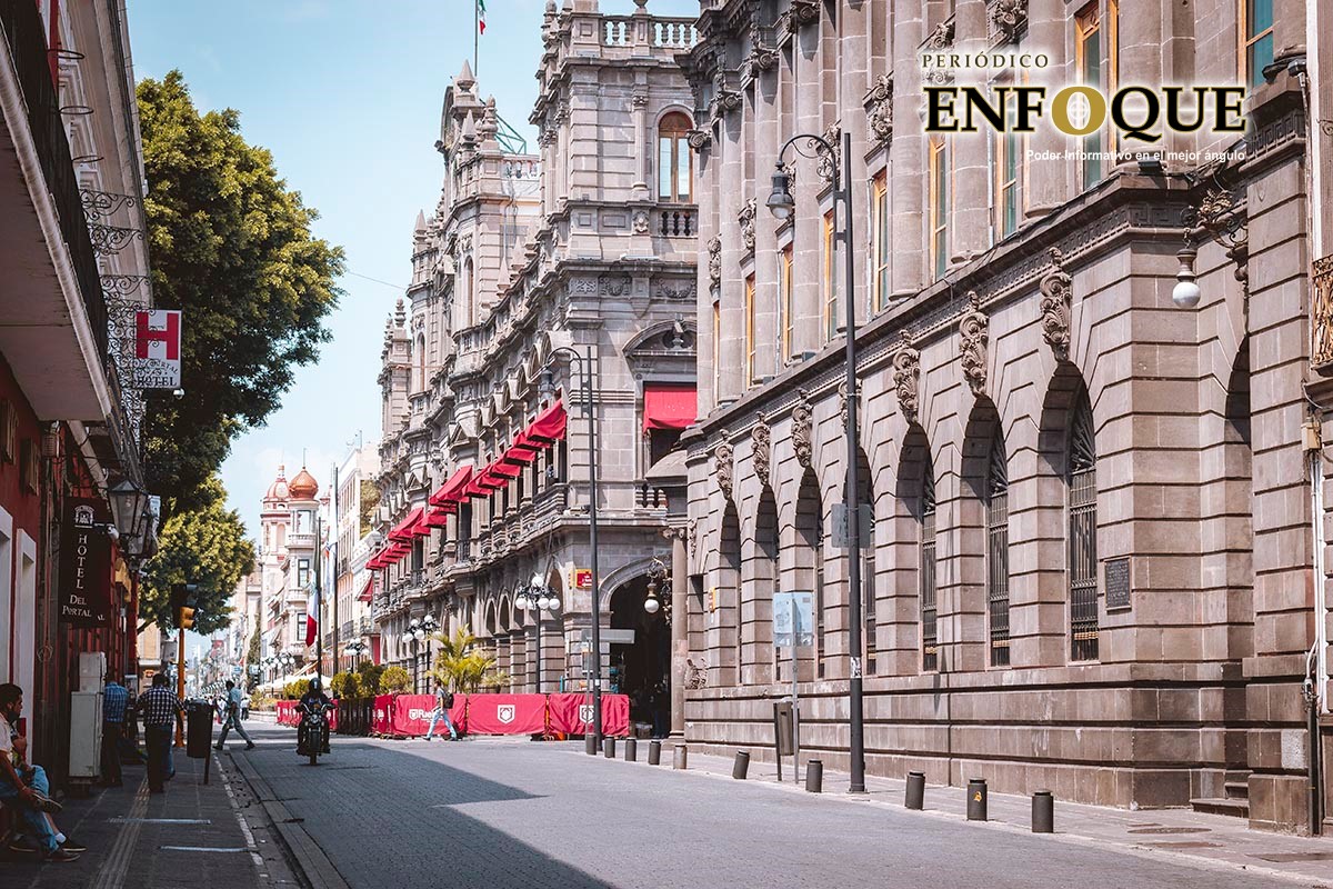 Foto: Alex Muñoz Para facilitar las compras del Buen Fin, Ayuntamiento reabre circulación en el Centro Histórico