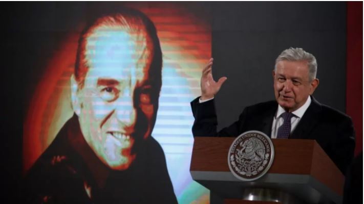 ¿Por qué AMLO puso 'La casita' de Óscar Chávez en 'la mañanera'?