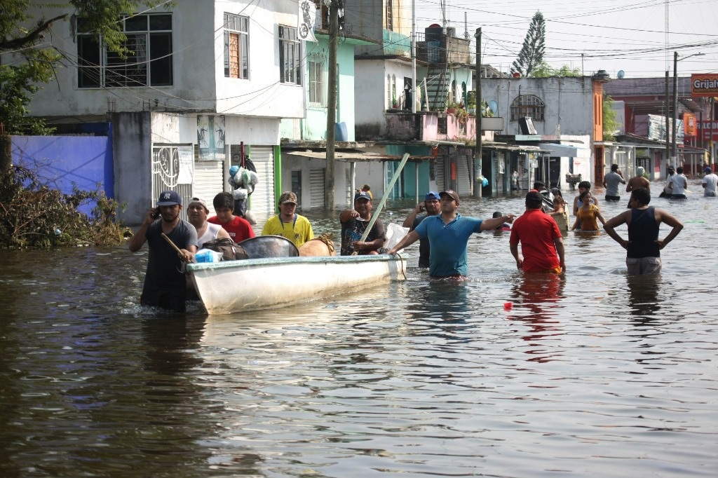 Foto: Cortesía Inundaciones en Tabasco y Chiapas son porque no hay programas de desazolve de ríos: López Obrador