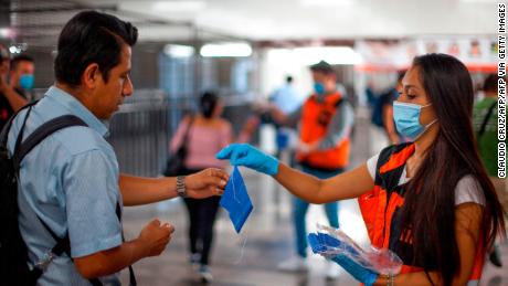 Foto: Cortesía Aumentan a 96,430 muertes por coronavirus en México; hay 986,177 casos confirmados