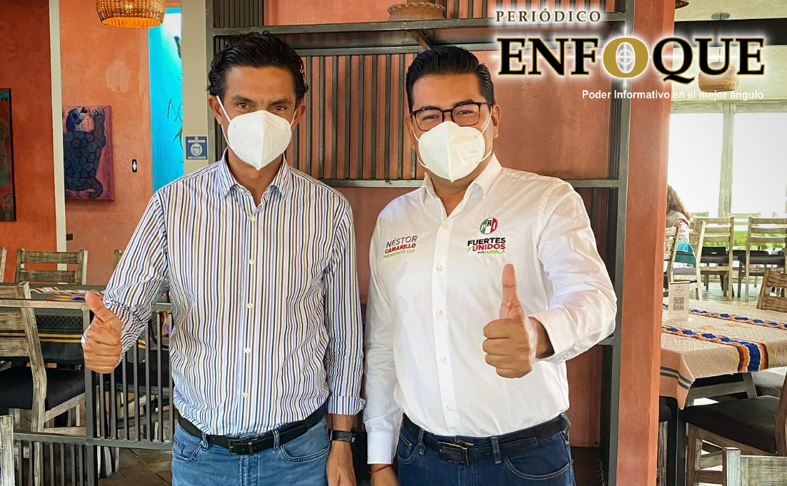 Foto: Cortesía El dirigente estatal del PRI se reunió con el presidente del PRD en Puebla.