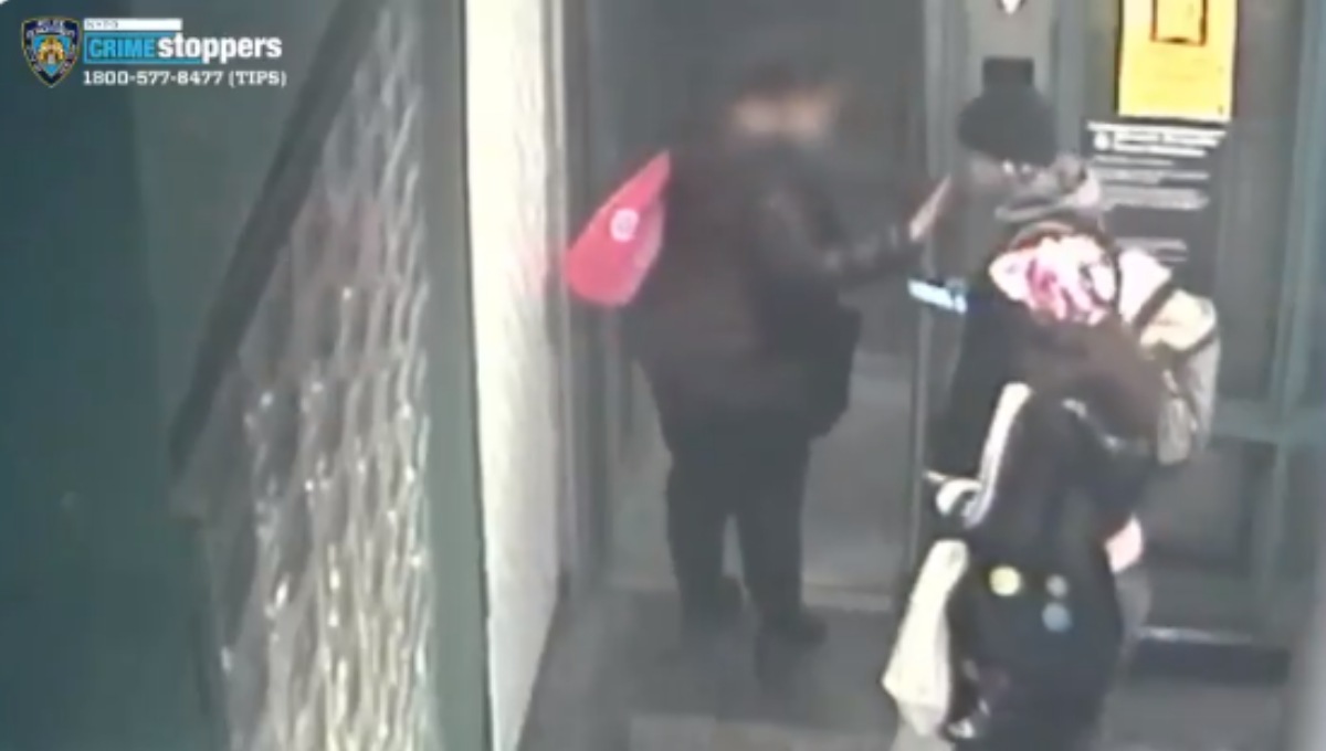 Foto: Cortesía Pareja se va a los golpes contra mujer que les pidió que usaran cubrebocas (Video)