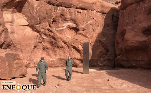 Foto: Cortesía Descubren un ministerio monolito de metal en medio del desierto de Utah