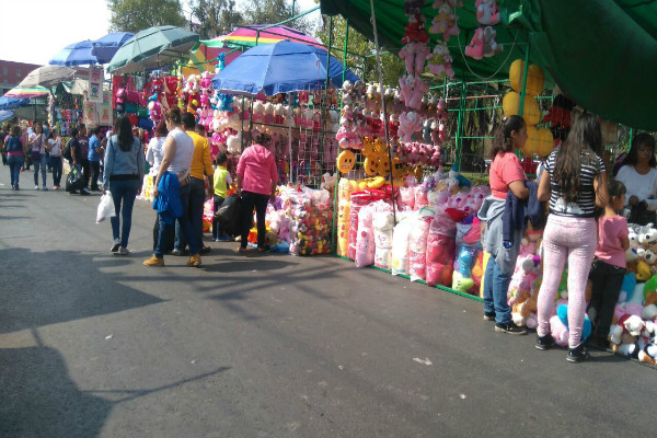 Foto: Cortesía Cabildo de Puebla aprueba instalación de ambulantes para Navidad