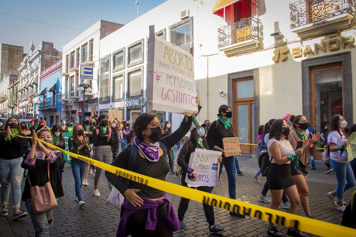 Feministas marchan una vez más para exigir la despenalización del aborto