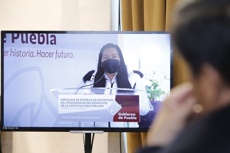 Foto: Cortesía Seguiremos invirtiendo en el campo poblano: Barbosa Huerta