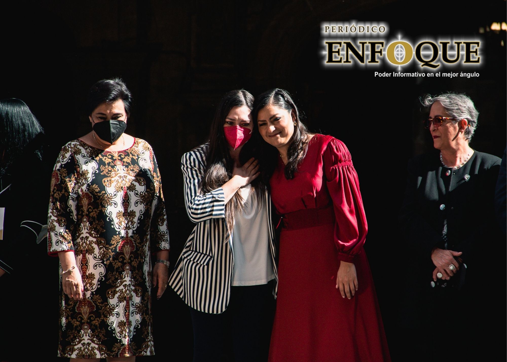 Por: Periódico Enfoque Abrazos y lágrimas en último informe de gobierno de Claudia Rivera