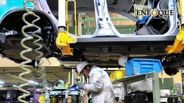 Foto: Cortesía Automotrices de Tlaxcala y Puebla firman convenio con programa de Reino Unido
