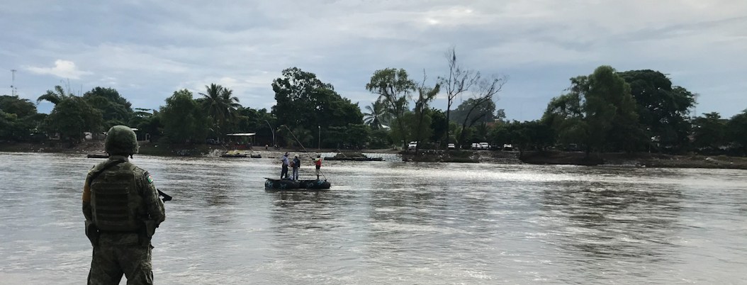 Disuelve INM caravana de hondureños