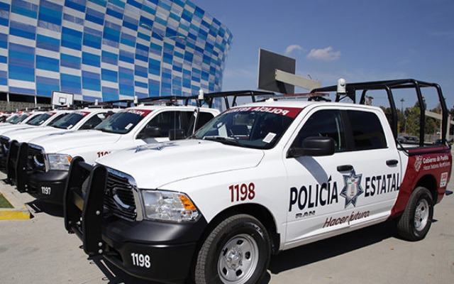 Foto: Cortesía Son 15 y no 200 las nuevas patrullas paradas en el patio del C5, afirma Barbosa