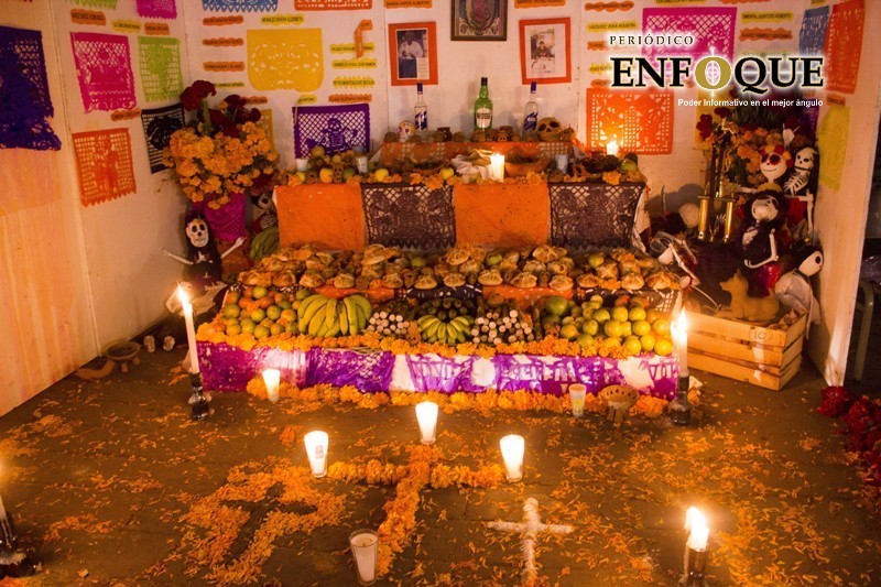 Ayuntamiento optará por recorrido virtual de ofrendas para Día de Muertos