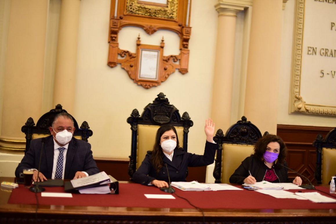 Cabildo de Puebla aprueba lineamientos para comparecencias 