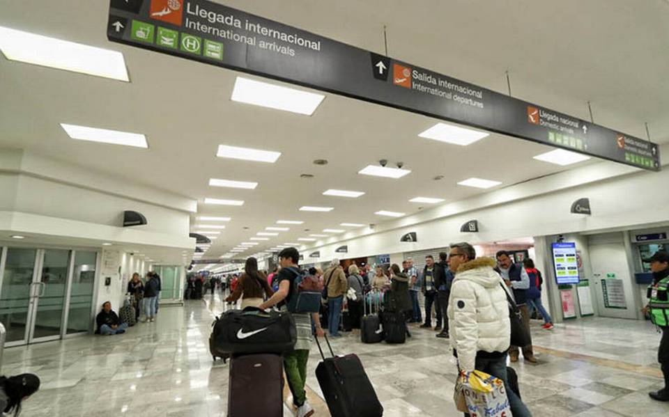 Foto: Cortesía Salud emite alerta para evitar viajes internacionales no esenciales por COVID-19