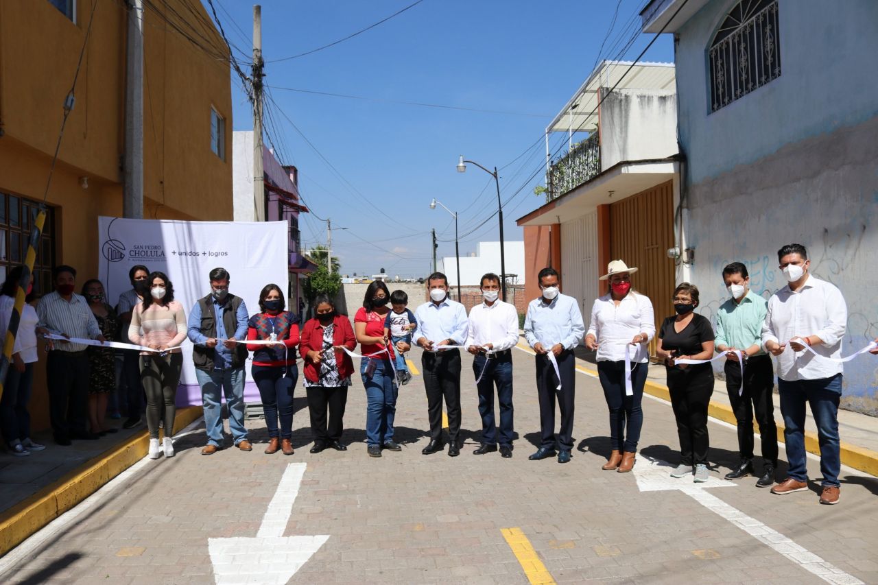 Foto: Cortesía Equipa gobierno de San Pedro Cholula con infraestructura  urbana y educativa a barrios y juntas auxiliares