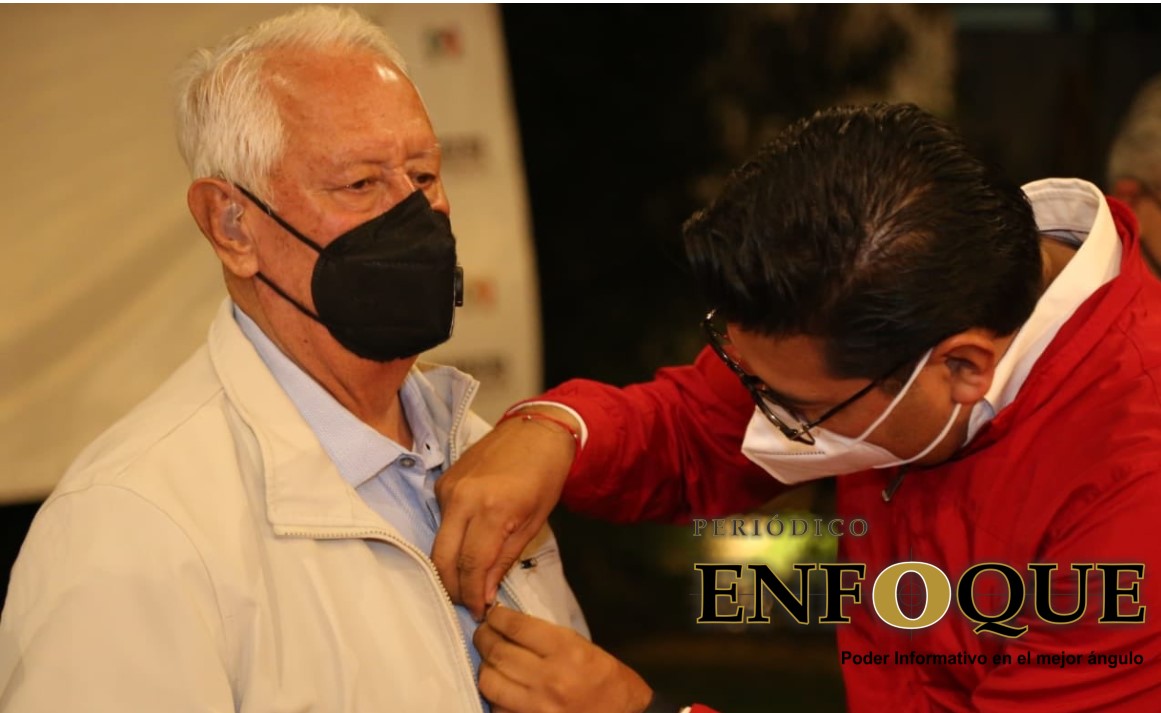 Foto: Cortesía El PRI Puebla hace entrega de reconocimientos a miembros honorarios de la CTM